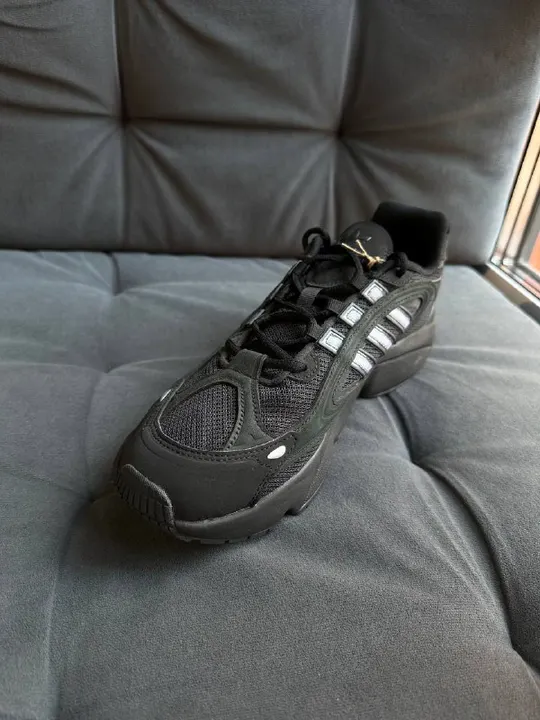 Взуття Adidas Ozmillen, фото 3