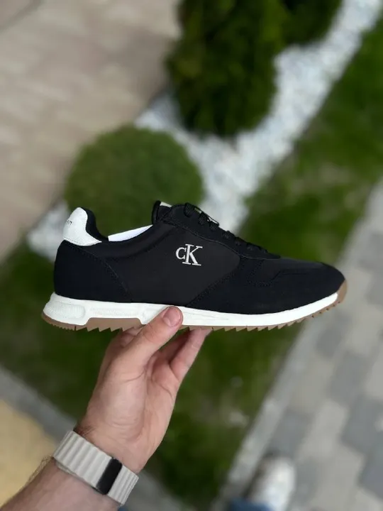 Взуття Calvin Klein, фото 1