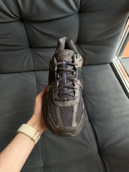 Взуття Nike Zoom Vomero 5, фото 2