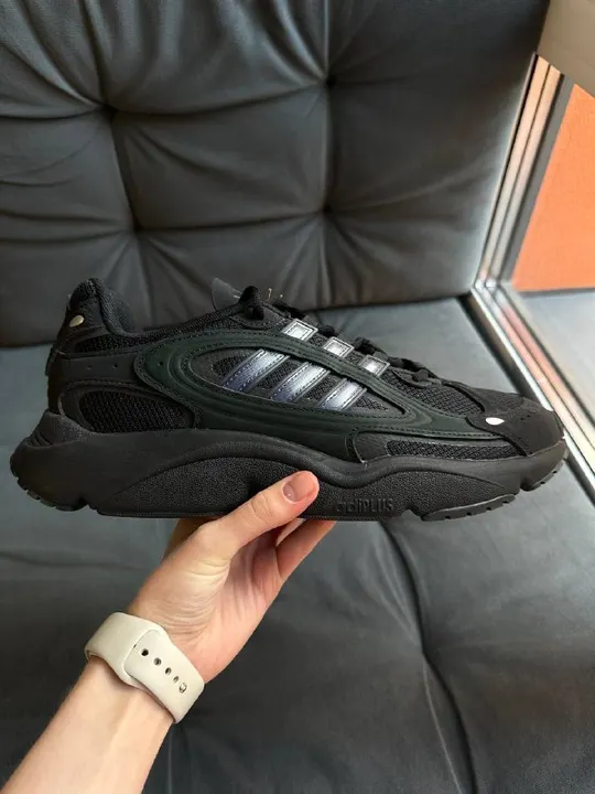 Взуття Adidas Ozmillen, фото 1
