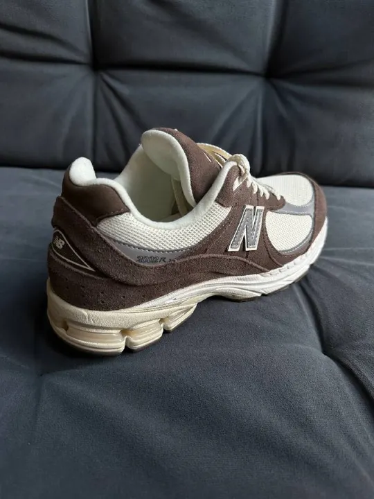 Взуття New Balance 2002R, фото 4