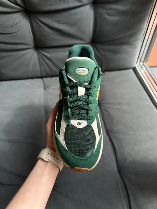 Взуття New Balance 2002R, фото 2