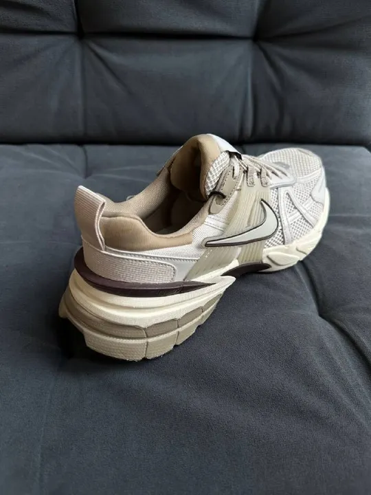 Взуття Nike V2K Run, фото 4