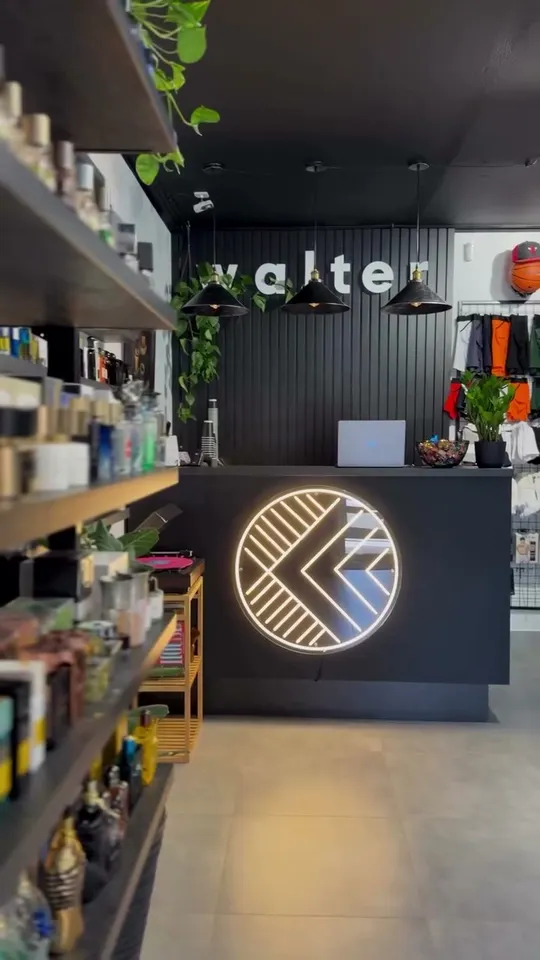 Шоурум Walter Store, counter-logo