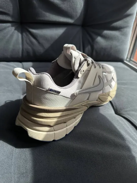 Взуття Nike V2K RUN GTX, фото 4